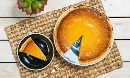 Kue Lontar: Hidangan Manis Dengan Sentuhan Khas Bali