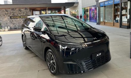 Xpeng X9 Di Minati Orang Tajir RI Yang Suka Nyetir Sendiri