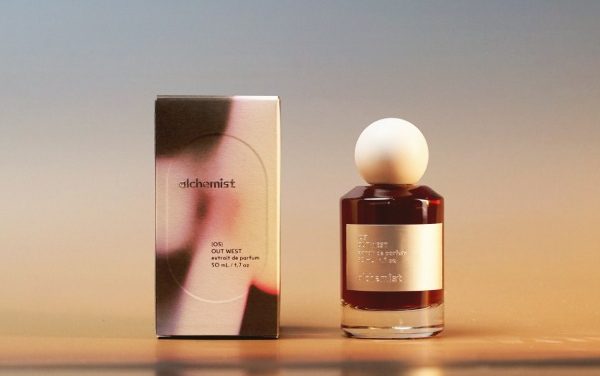 Parfum Out: Pilihan Wewangian Ringan Yang Sedang Populer