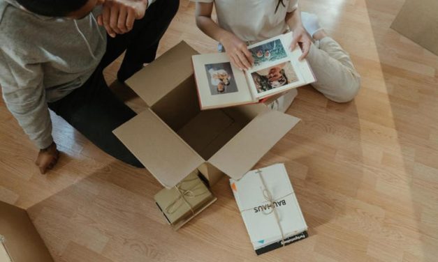 Kenangan Abadi: Kado Pernikahan Album Foto Yang Penuh Makna