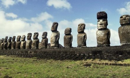 Mengenal Pulau Paskah Yang Terpencil Di Dunia Dan Cara Menuju Ke Sana