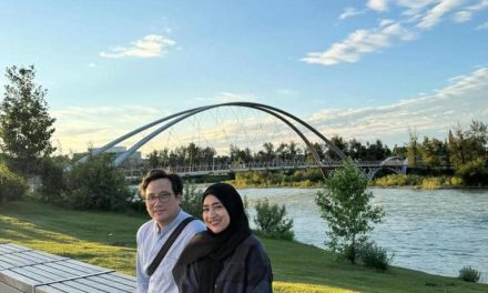 Gaya Liburan Tengku Firmansyah & Istri Di Calgary Bikin Iri