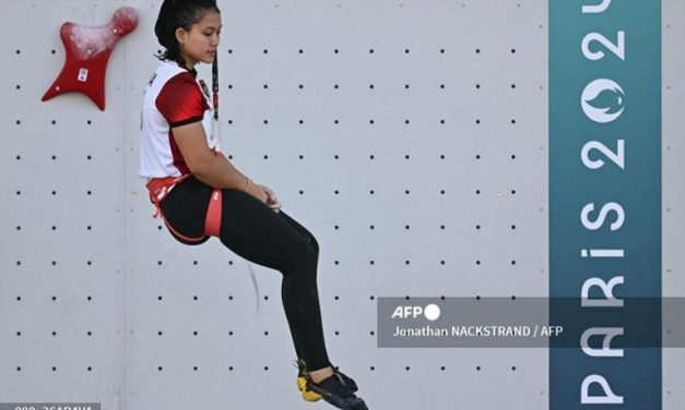 Emas Bersejarah! Desak Made Rita Selamatkan Asa Indonesia