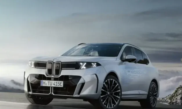 Bikin Melongo! BMW iX5 Hydrogen Pakai Tenaga Hidrogen