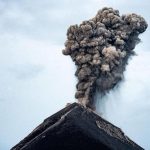 Abu Vulkanik Bukan Debu Biasa, Kenali Bahaya Yang Mengintai