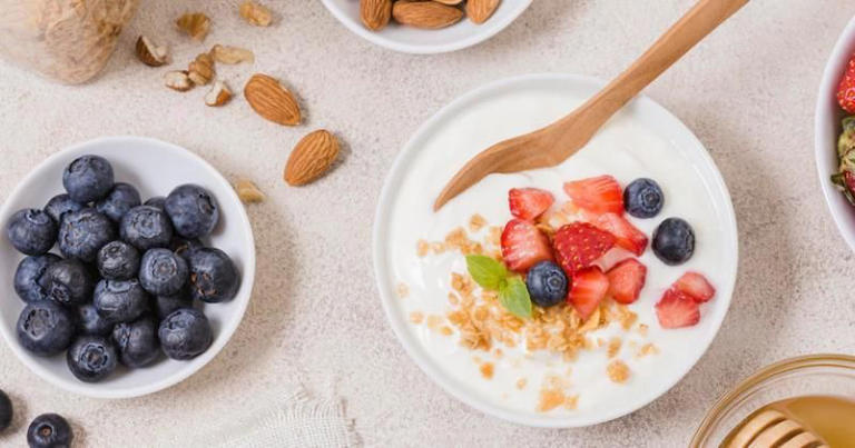 Makin Langsing! Menu Clean Eating Dengan Oat, Salad, Dan Buah