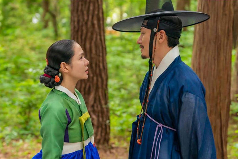 Son Ye Jin Tampil Memikat Sebagai Wanita Elite Joseon