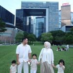 Family Goals! Kesha Ratuliu & Keluarga Liburan Di Victoria Peak